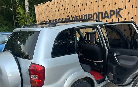 Toyota RAV4, 2004 год, 730 000 рублей, 3 фотография