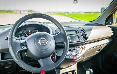 Nissan Micra III, 2004 год, 380 000 рублей, 6 фотография