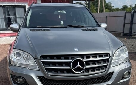 Mercedes-Benz M-Класс, 2010 год, 1 200 000 рублей, 2 фотография