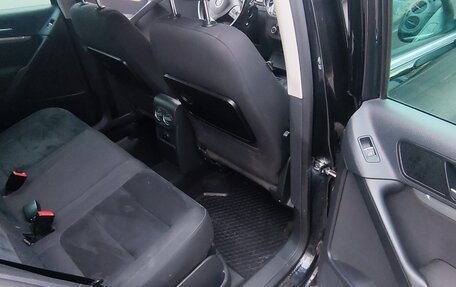 Volkswagen Tiguan I, 2011 год, 1 200 000 рублей, 11 фотография