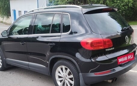 Volkswagen Tiguan I, 2011 год, 1 200 000 рублей, 3 фотография