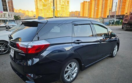Honda Shuttle II, 2016 год, 1 350 000 рублей, 5 фотография