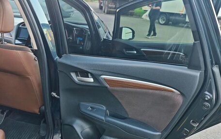 Honda Shuttle II, 2016 год, 1 350 000 рублей, 20 фотография