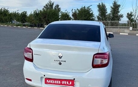 Renault Logan II, 2015 год, 315 000 рублей, 4 фотография