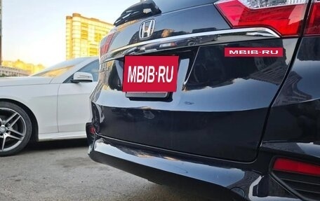 Honda Shuttle II, 2016 год, 1 350 000 рублей, 27 фотография
