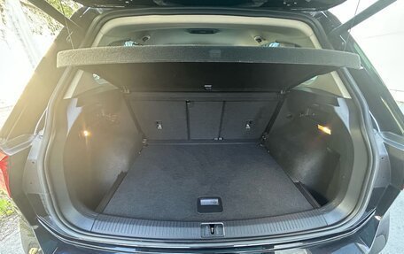 Volkswagen Tiguan II, 2020 год, 2 849 000 рублей, 8 фотография