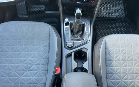 Volkswagen Tiguan II, 2020 год, 2 849 000 рублей, 13 фотография