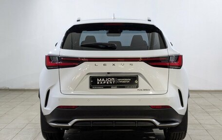 Lexus NX, 2022 год, 5 900 000 рублей, 15 фотография