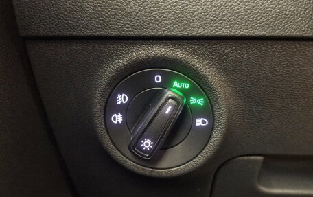 Skoda Karoq I, 2022 год, 2 599 000 рублей, 17 фотография