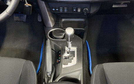 Toyota RAV4, 2017 год, 2 220 000 рублей, 11 фотография
