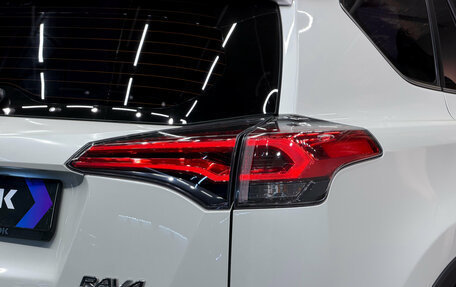 Toyota RAV4, 2017 год, 2 220 000 рублей, 21 фотография