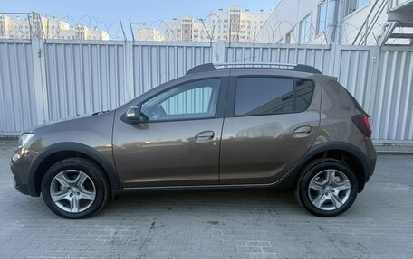 Renault Sandero II рестайлинг, 2020 год, 1 090 000 рублей, 8 фотография
