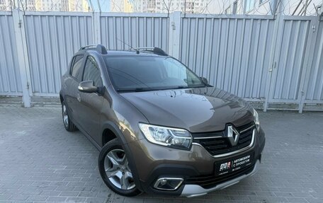 Renault Sandero II рестайлинг, 2020 год, 1 090 000 рублей, 3 фотография