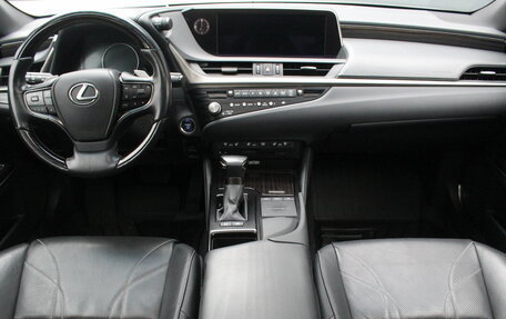 Lexus ES VII, 2021 год, 4 350 000 рублей, 12 фотография