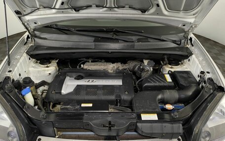 Hyundai Tucson III, 2005 год, 700 000 рублей, 20 фотография