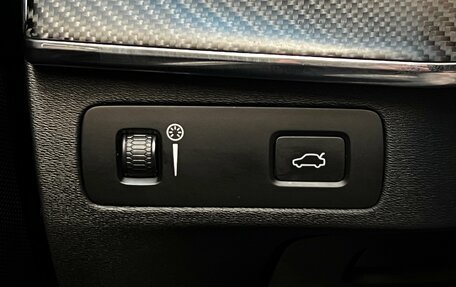 Volvo XC90 II рестайлинг, 2017 год, 3 365 000 рублей, 17 фотография
