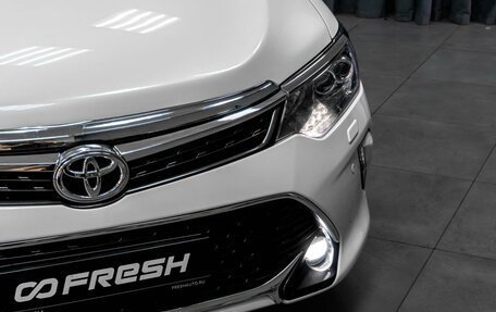 Toyota Camry, 2017 год, 2 359 000 рублей, 9 фотография