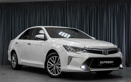 Toyota Camry, 2017 год, 2 359 000 рублей, 8 фотография