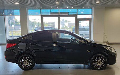 Hyundai Solaris II рестайлинг, 2013 год, 810 000 рублей, 4 фотография