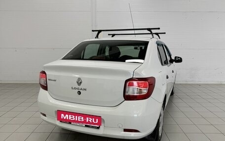 Renault Logan II, 2017 год, 850 000 рублей, 6 фотография