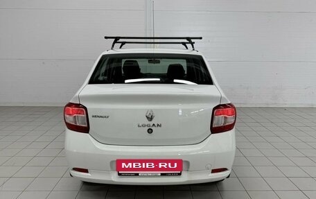 Renault Logan II, 2017 год, 850 000 рублей, 7 фотография