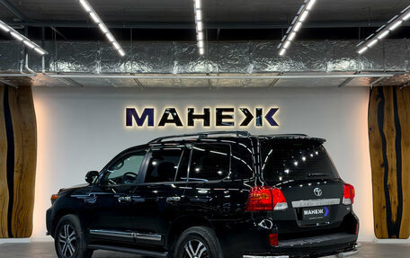 Toyota Land Cruiser 200, 2012 год, 3 100 000 рублей, 4 фотография