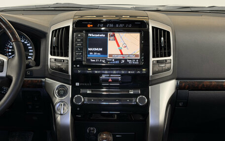 Toyota Land Cruiser 200, 2012 год, 3 100 000 рублей, 10 фотография