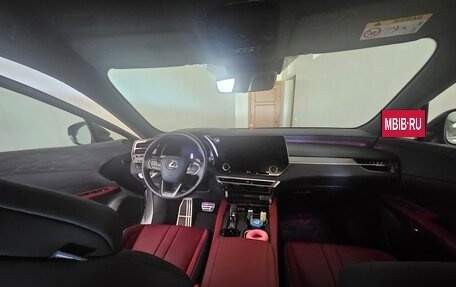 Lexus RX IV рестайлинг, 2022 год, 8 900 000 рублей, 15 фотография