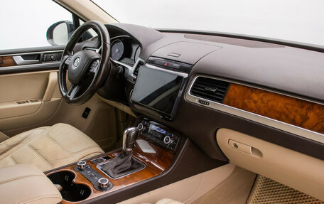Volkswagen Touareg III, 2013 год, 1 740 000 рублей, 11 фотография