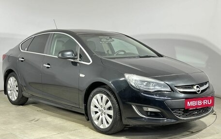 Opel Astra J, 2013 год, 985 000 рублей, 3 фотография