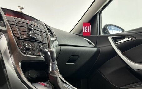 Opel Astra J, 2013 год, 985 000 рублей, 16 фотография