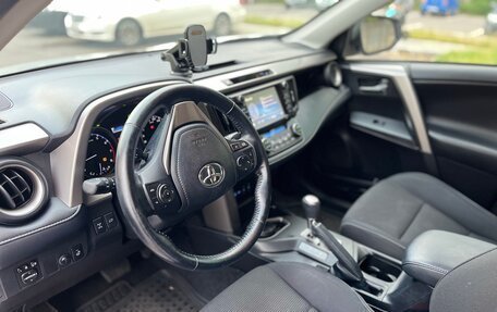 Toyota RAV4, 2018 год, 7 фотография