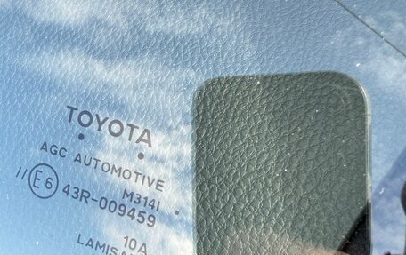 Toyota Voxy III, 2018 год, 2 250 000 рублей, 23 фотография