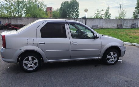 Renault Logan I, 2012 год, 310 000 рублей, 2 фотография