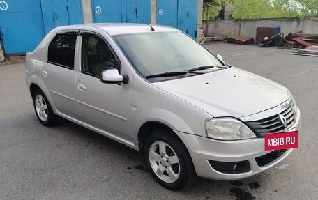 Renault Logan I, 2012 год, 310 000 рублей, 3 фотография
