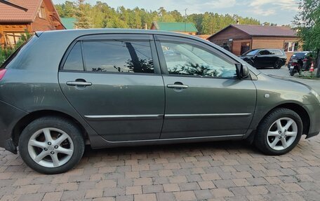 Toyota Corolla, 2004 год, 750 000 рублей, 8 фотография