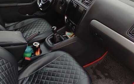 Volkswagen Jetta VI, 2013 год, 840 000 рублей, 4 фотография