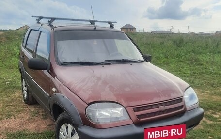 Chevrolet Niva I рестайлинг, 2003 год, 260 000 рублей, 6 фотография