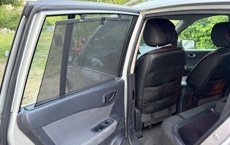 Renault Koleos I рестайлинг 2, 2010 год, 800 000 рублей, 9 фотография