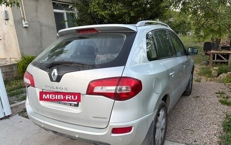 Renault Koleos I рестайлинг 2, 2010 год, 800 000 рублей, 3 фотография