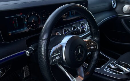 Mercedes-Benz E-Класс, 2019 год, 3 150 000 рублей, 10 фотография