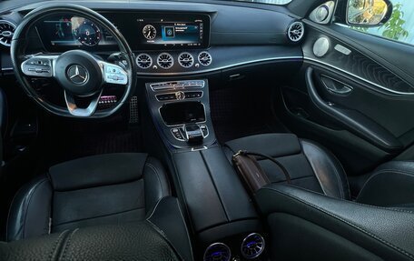 Mercedes-Benz E-Класс, 2019 год, 3 150 000 рублей, 8 фотография