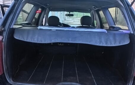 Ford Focus IV, 2003 год, 215 000 рублей, 6 фотография