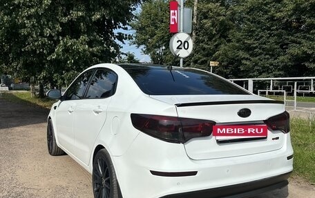 KIA Rio III рестайлинг, 2016 год, 1 050 000 рублей, 19 фотография