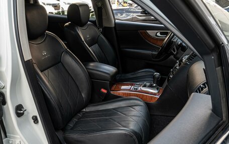 Infiniti QX70, 2014 год, 2 150 000 рублей, 8 фотография