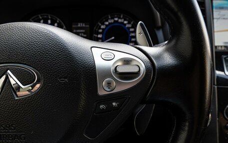 Infiniti QX70, 2014 год, 2 150 000 рублей, 20 фотография