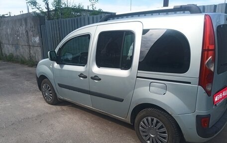 Renault Kangoo II рестайлинг, 2011 год, 510 000 рублей, 1 фотография