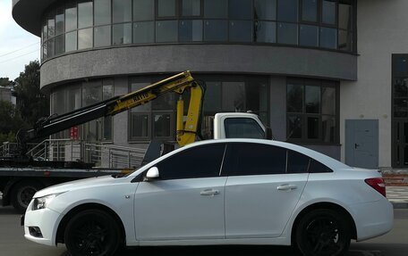 Chevrolet Cruze II, 2011 год, 600 000 рублей, 8 фотография