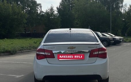 Chevrolet Cruze II, 2011 год, 600 000 рублей, 6 фотография