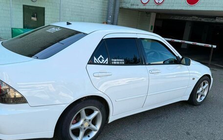 Toyota Altezza, 2004 год, 955 000 рублей, 4 фотография